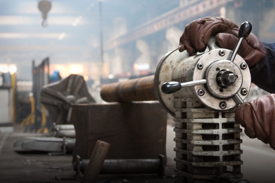 Призупинення експлуатації обладнання, приміщень та виконання робіт як результат перевірок